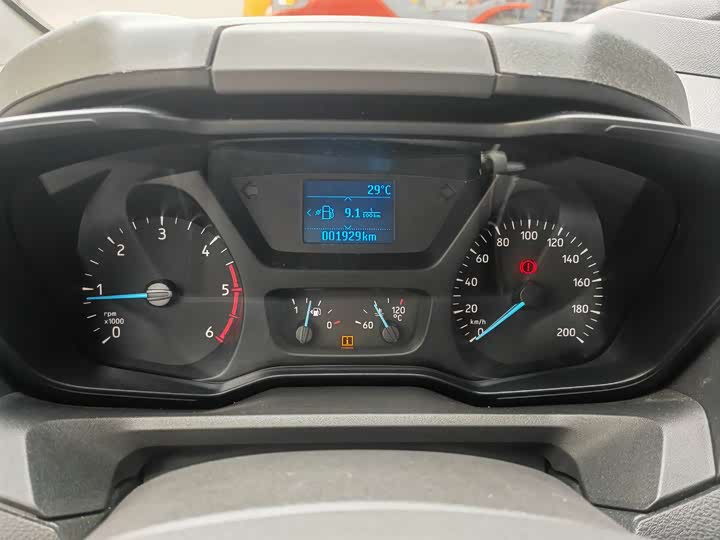 Ford Transit 2023 2023款 2.0T柴油手动商旅型中轴中顶7/8/9座