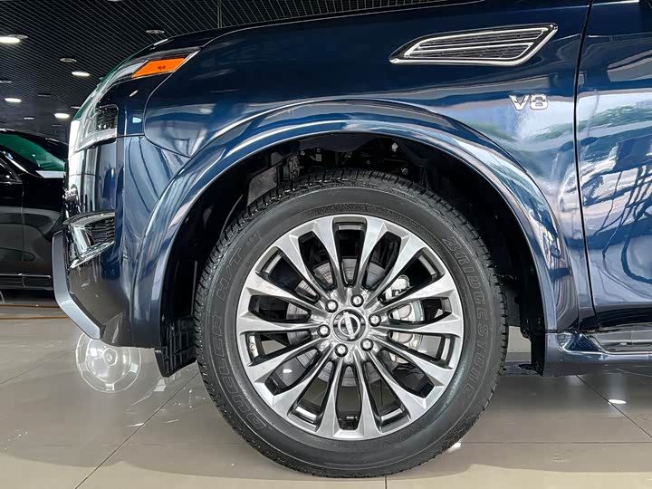Nissan Armada 2023 2023款 ARMADA 5.6L 无敌舰队旗舰版