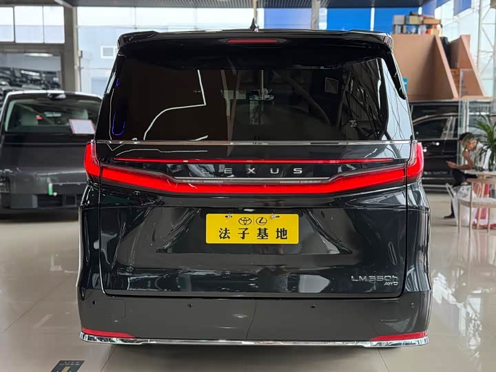 Lexus LM 2023 2023款 350h 七座隽雅版