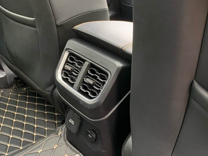 Ford Ranger 2023 2023款 野地四驱自动版 柴油