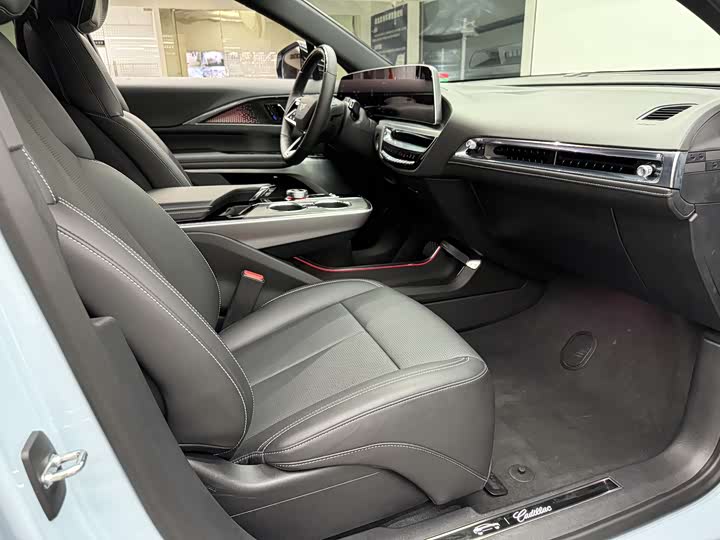 Cadillac Lyriq 2022 2022款 后驱长续航豪华版