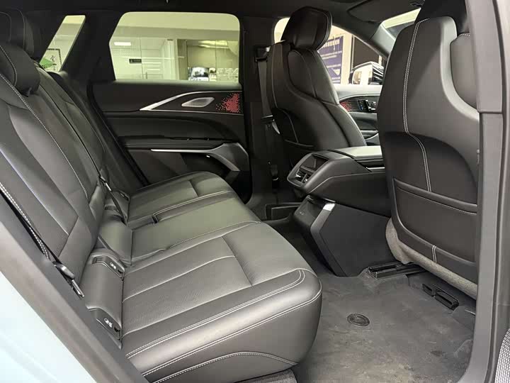 Cadillac Lyriq 2022 2022款 后驱长续航豪华版