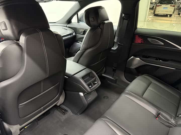 Cadillac Lyriq 2022 2022款 后驱长续航豪华版