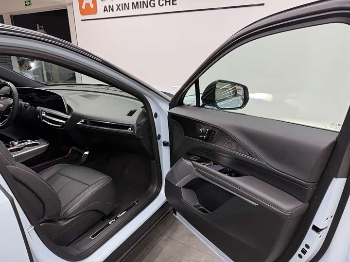 Cadillac Lyriq 2022 2022款 后驱长续航豪华版