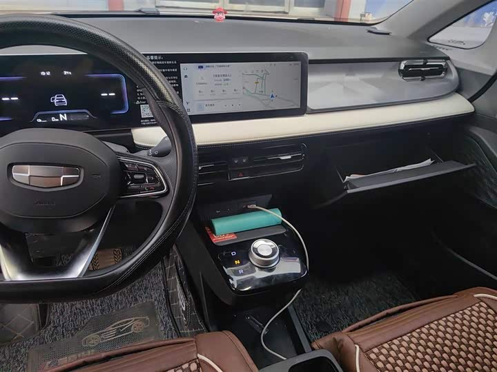 Geely Geometry E Firefly 2024 2024款 301km 流光