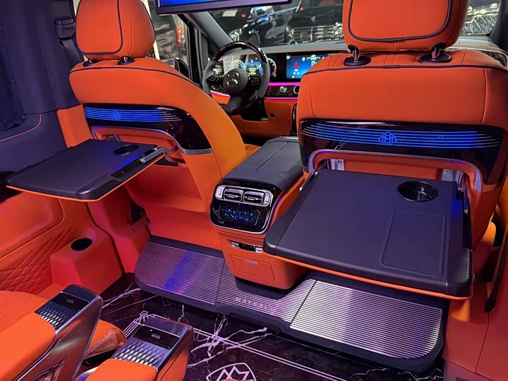 Mercedes-Benz Vito 2024 2024款 2.0T 精英版 7座