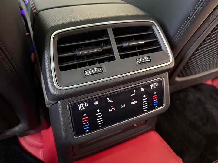 Audi RS 6 2021 2021款 RS 6 4.0T Avant