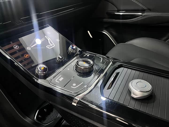 Hozon U 2022 2022款 智400 Pro 三元锂