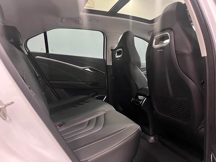 Hozon U 2022 2022款 智400 Pro 三元锂