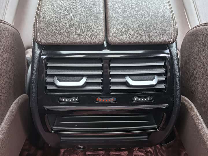 BMW 5 Series Hybrid 2022 2022款 改款 535Le M运动套装