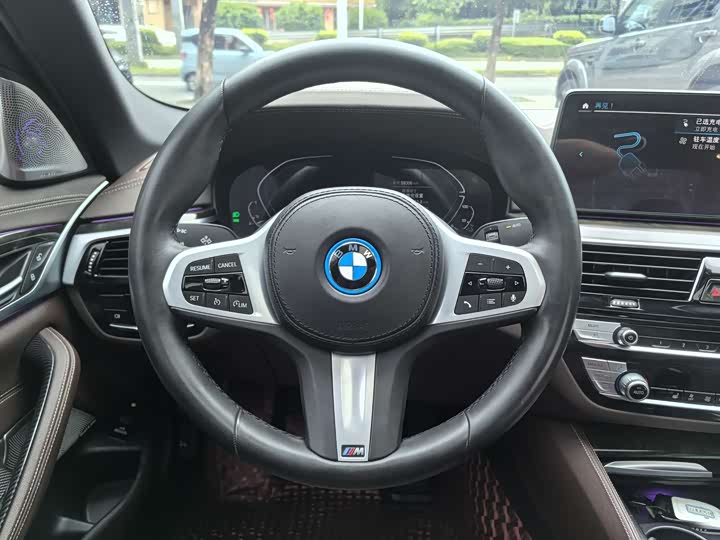 BMW 5 Series Hybrid 2022 2022款 改款 535Le M运动套装