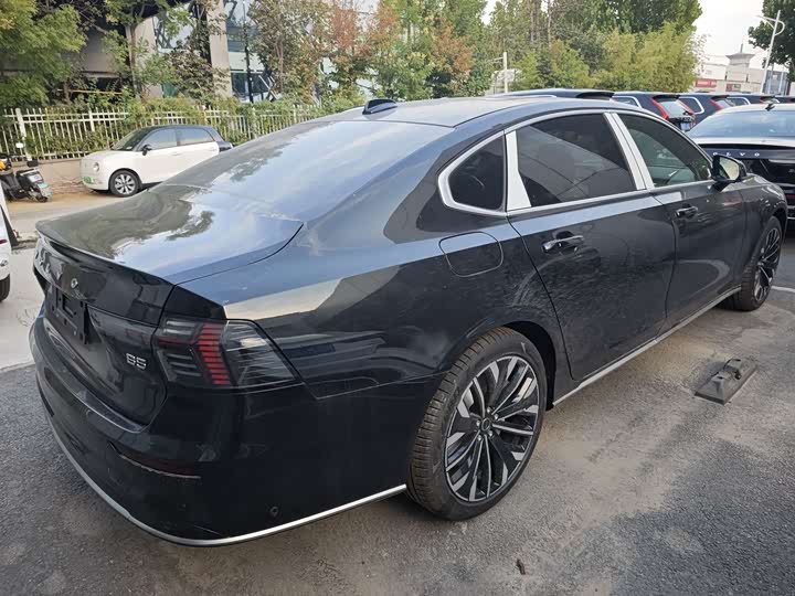Volvo S90 2026 2026款 B5 智远豪华版
