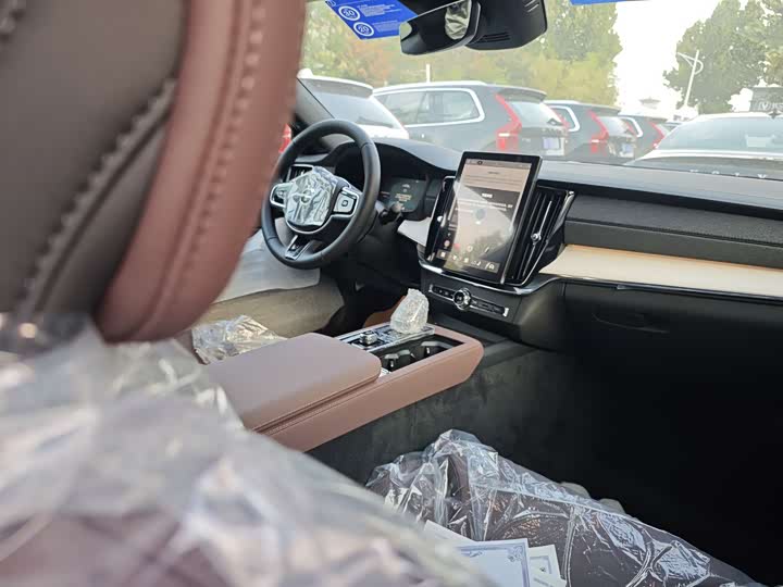 Volvo S90 2026 2026款 B5 智远豪华版