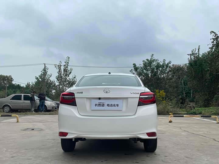 Toyota Vios 2022 2022款 1.5L 20周年纪念版