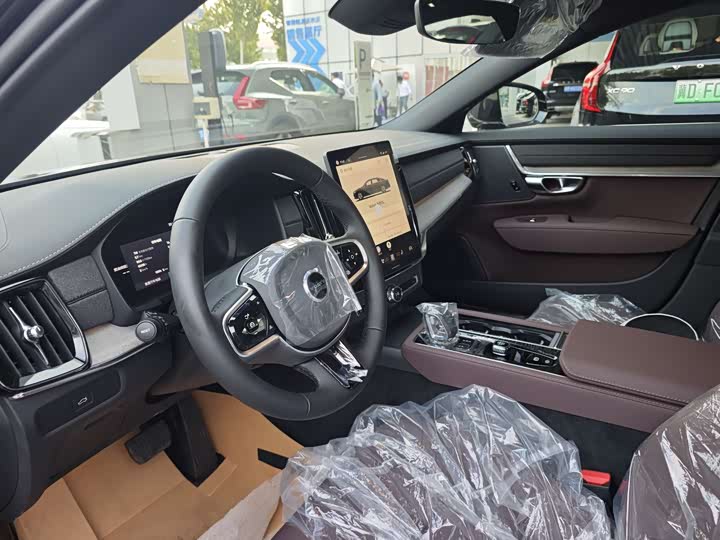Volvo S90 2026 2026款 B5 智逸豪华版