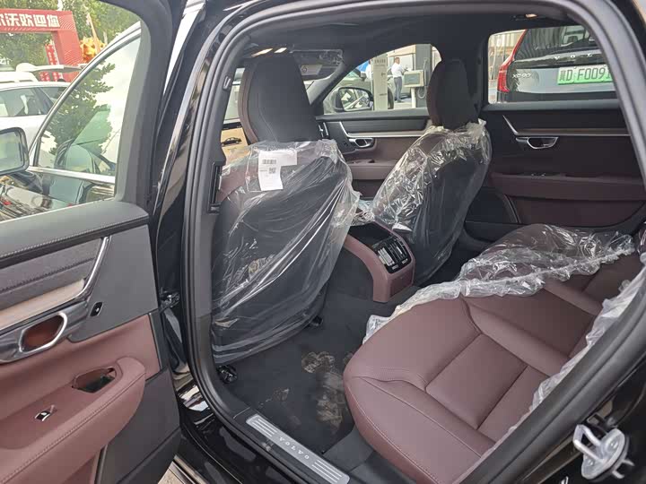 Volvo S90 2026 2026款 B5 智逸豪华版