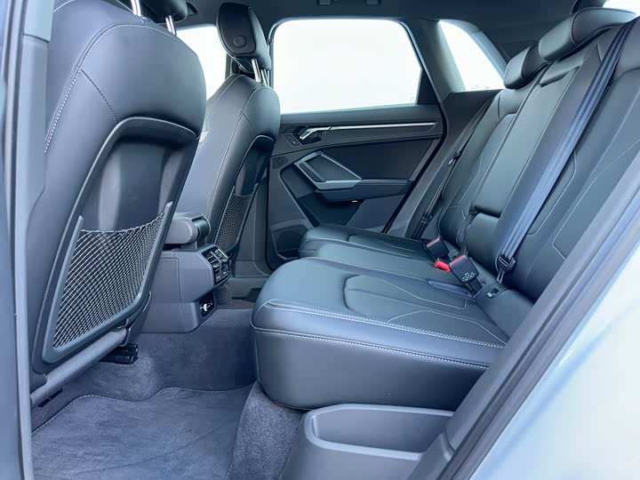 Audi Q3 2024 2024款 40 TFSI 时尚动感型