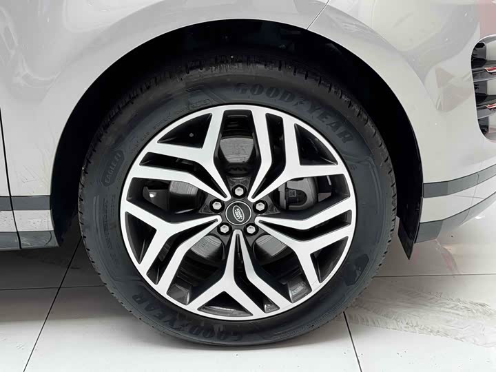 Land Rover Range Rover Evoque L 2024 2024款 揽胜极光L SE 驭光尊耀版