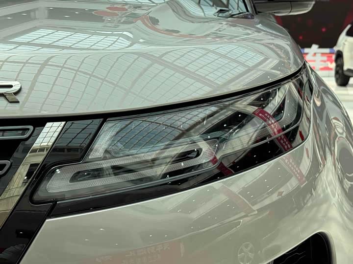 Land Rover Range Rover Evoque L 2024 2024款 揽胜极光L SE 驭光尊耀版