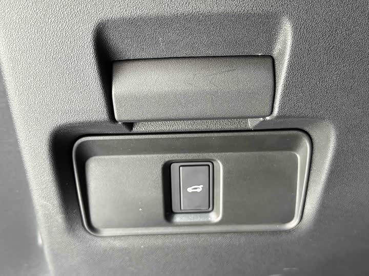 Land Rover Range Rover Evoque L 2024 2024款 揽胜极光L SE 驭光尊耀版