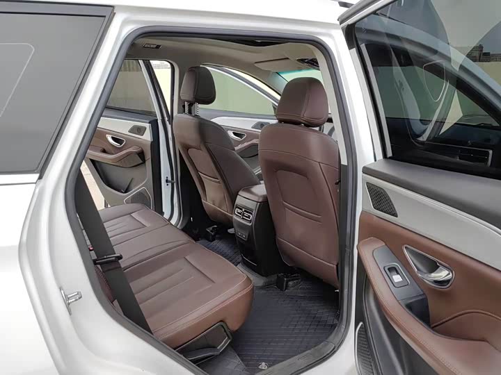 Jetour X90 Plus 2023 2023款 1.6TD DCT别墅 5座