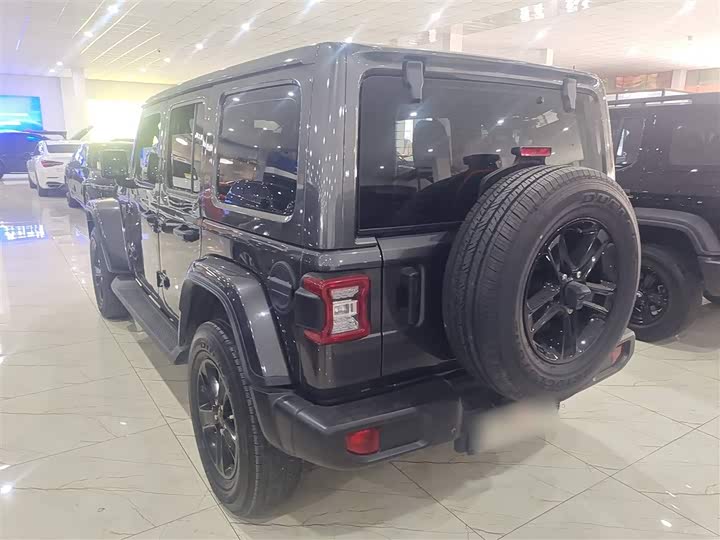 Jeep Wrangler 2022 2022款 2.0T 高地四门版