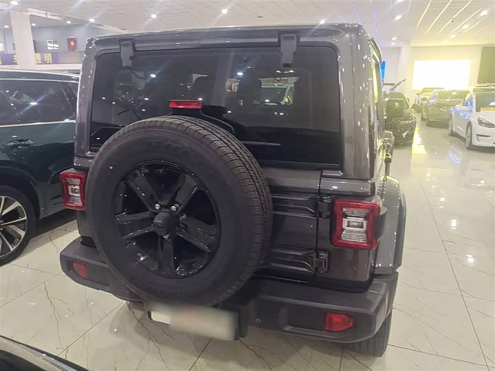 Jeep Wrangler 2022 2022款 2.0T 高地四门版