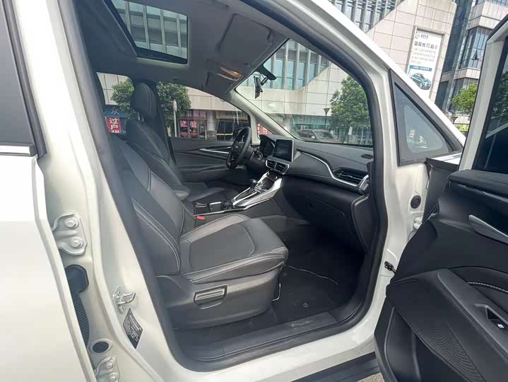 Maxus G50 2023 2023款 PLUS 1.5T 自动领航版