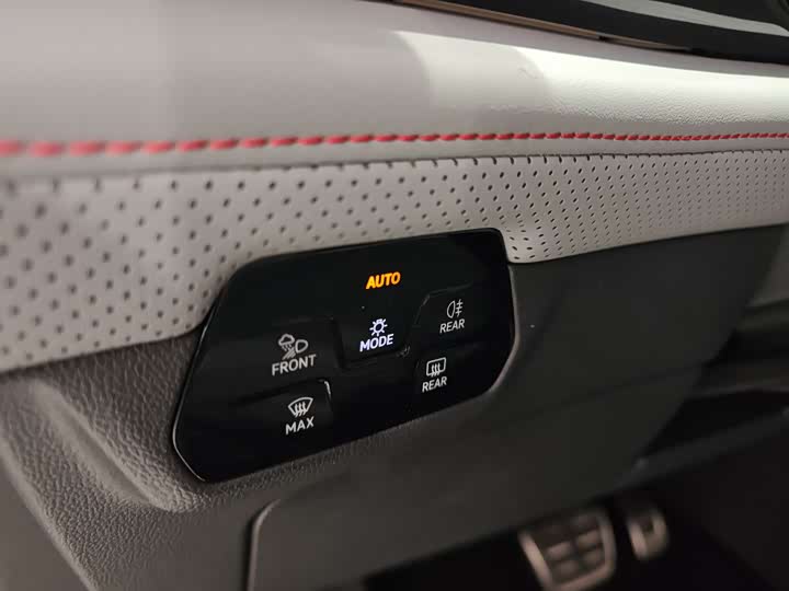 Volkswagen Teramont X 2024 2024款 途昂X 380TSI 四驱尊崇豪华版