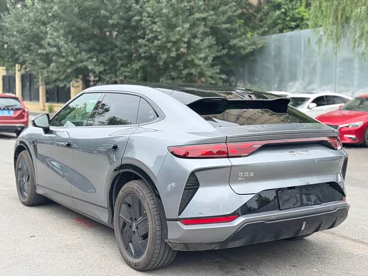 BYD Song L 2025 2025款 550km 卓越型