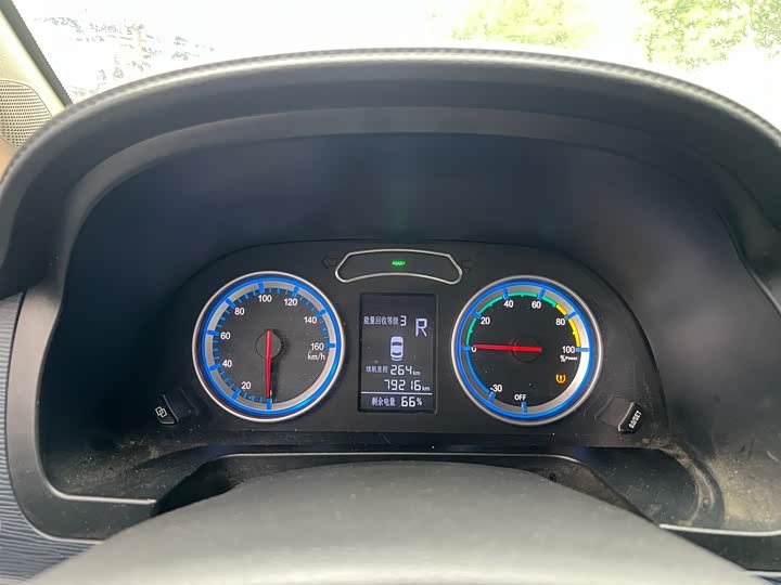 Dongfeng Forthing Lingzhi M5 EV 2022 2022款 普通版 基本型 7座