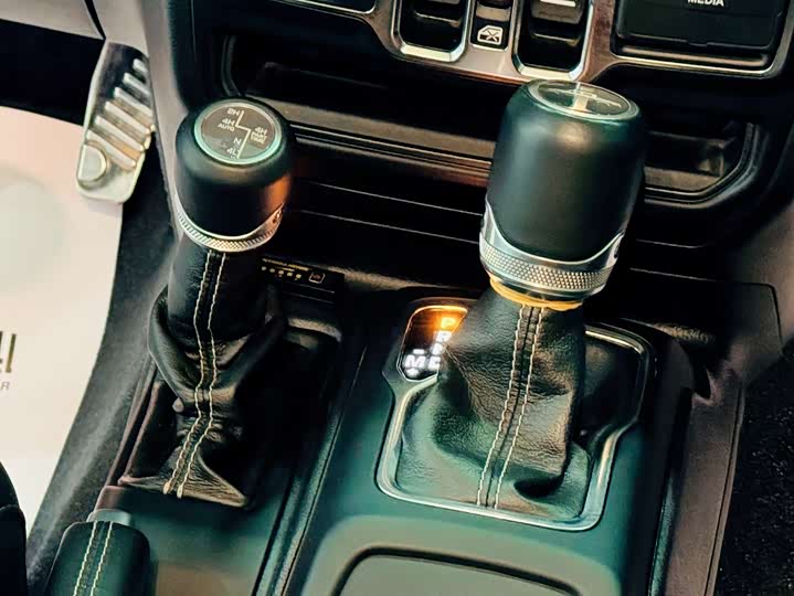 Jeep Gladiator 2022 2022款 3.6L 先行版