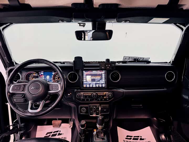 Jeep Gladiator 2022 2022款 3.6L 先行版