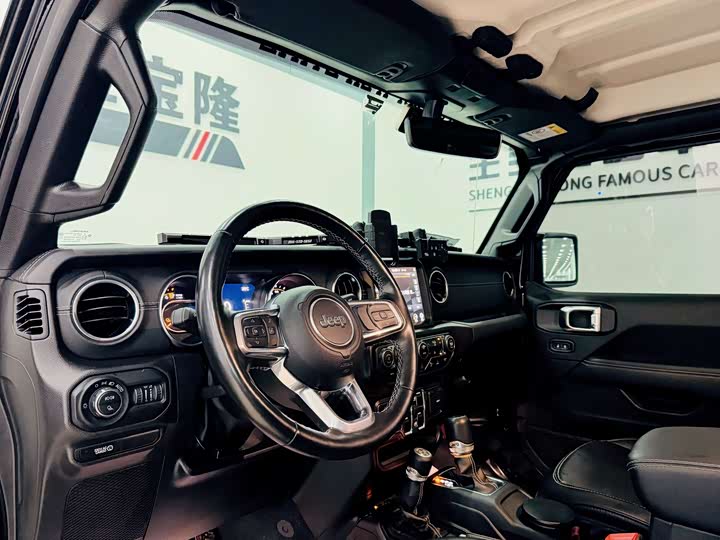 Jeep Gladiator 2022 2022款 3.6L 先行版