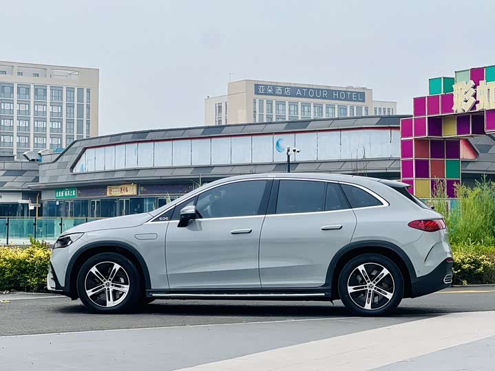 Mercedes-Benz EQE SUV 2023 2023款 350 4MATIC 先锋版
