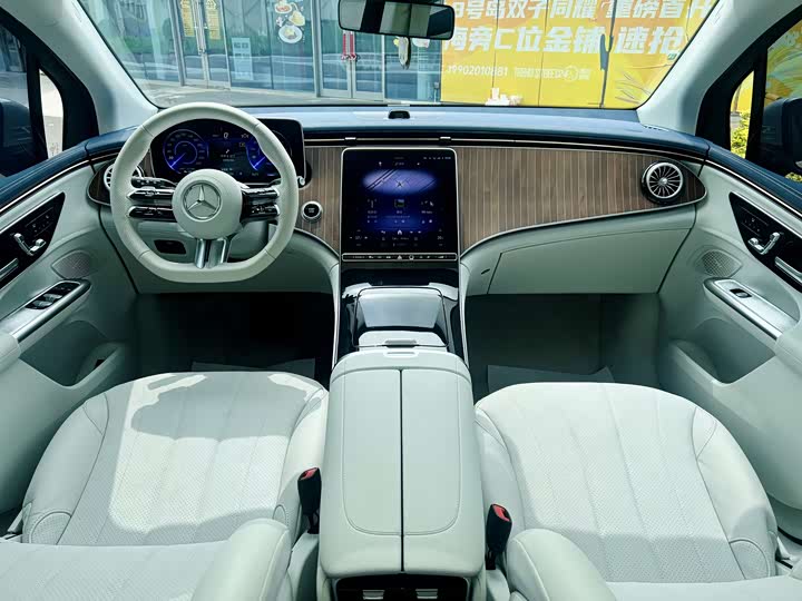 Mercedes-Benz EQE SUV 2023 2023款 350 4MATIC 先锋版