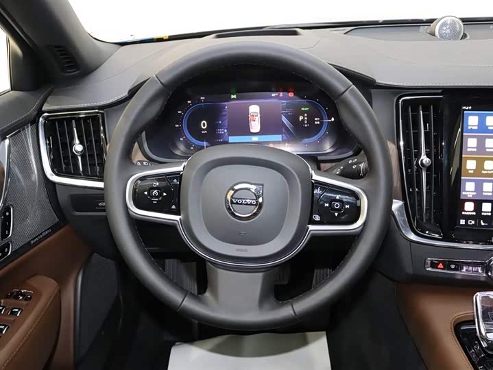 Volvo S90 Hybrid 2024 2024款 插电式混动 四驱长续航智雅豪华版