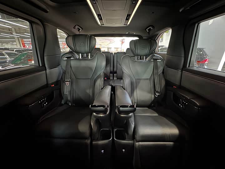 Lexus LM 2023 2023款 350h 七座隽雅版