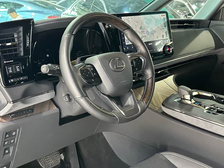 Lexus LM 2023 2023款 350h 七座隽雅版