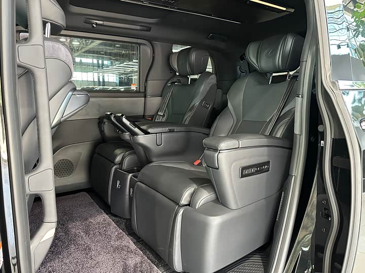 Lexus LM 2023 2023款 350h 七座隽雅版