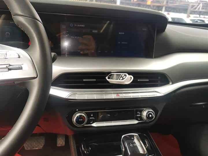 Bestune T77 2023 2023款 1.5T 自动豪华型