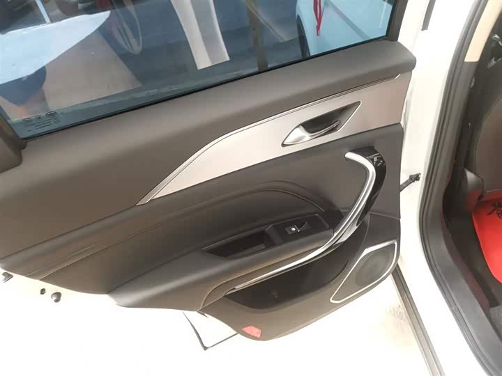 Bestune T77 2023 2023款 1.5T 自动豪华型