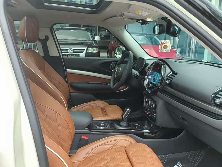 Mini Clubman 2023 2023款 1.5T COOPER 鉴赏家