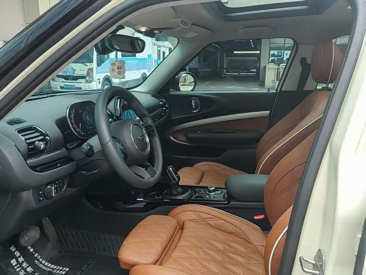 Mini Clubman 2023 2023款 1.5T COOPER 鉴赏家
