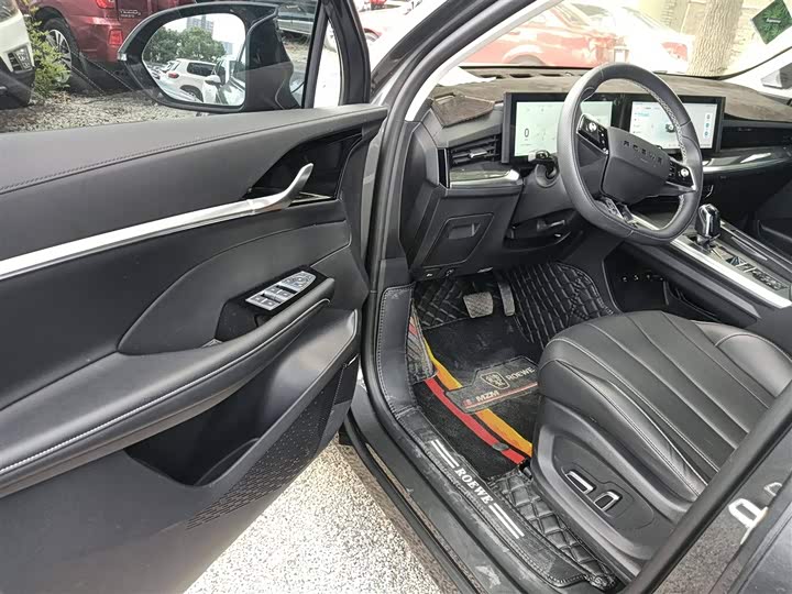Roewe RX5 Max 2022 2022款 2.0T 自动有为尊荣版