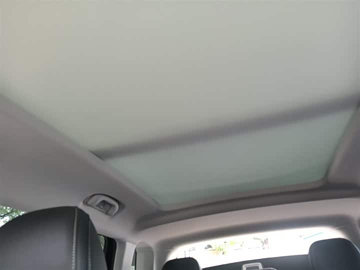 Roewe RX5 Max 2022 2022款 2.0T 自动有为尊荣版