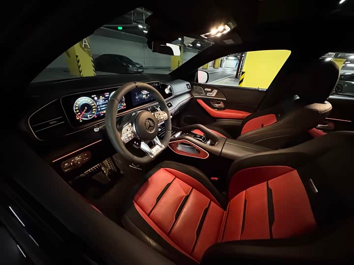 Mercedes-Benz GLE-Class Coupe AMG 2023 2023款 AMG GLE 53 4MATIC+ 轿跑SUV 55周年纪念版