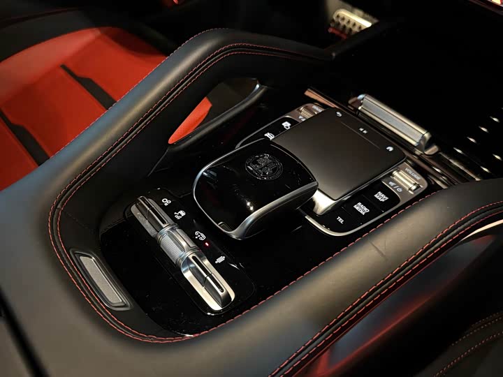 Mercedes-Benz GLE-Class Coupe AMG 2023 2023款 AMG GLE 53 4MATIC+ 轿跑SUV 55周年纪念版