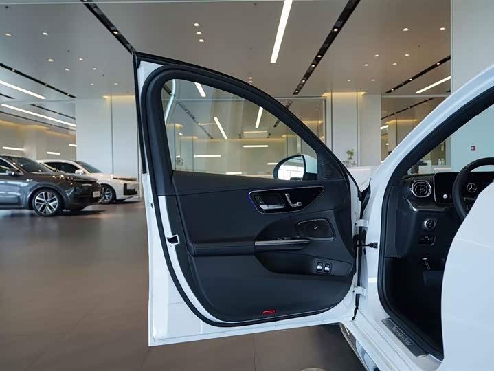 Mercedes-Benz C-Class Hybrid 2024 2024款 C 350 eL