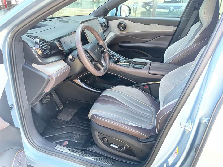 BYD Frigate 07 2023 2023款 DM-i 100KM 旗舰型